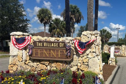 House in The Villages, Florida 3 bedrooms, 185.34 sq.m. № 2100913 - photo 4