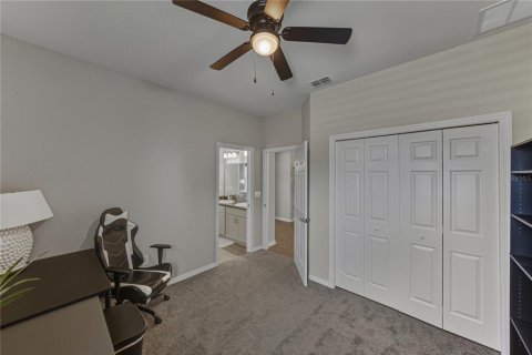 House in Polk City, Florida 4 bedrooms, 189.61 sq.m. № 2099694 - photo 14