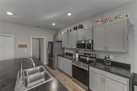 House in Polk City, Florida 4 bedrooms, 189.61 sq.m. № 2099694 - photo 21