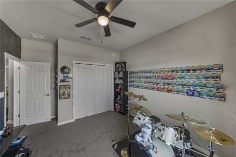 House in Polk City, Florida 4 bedrooms, 189.61 sq.m. № 2099694 - photo 6