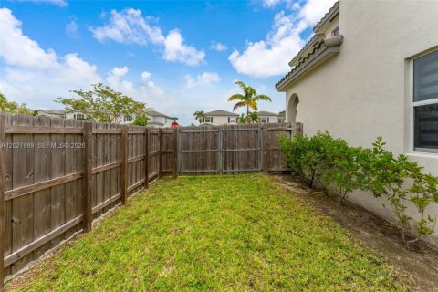 House in Homestead, Florida 3 bedrooms, 188.03 sq.m. № 2078114 - photo 30