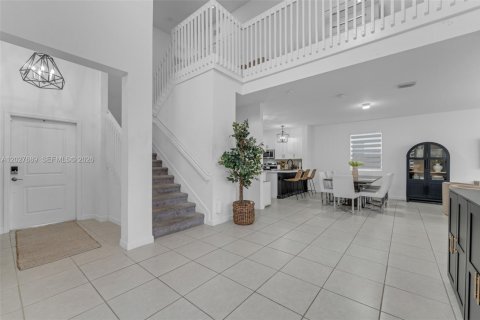 House in Homestead, Florida 3 bedrooms, 188.03 sq.m. № 2078114 - photo 3