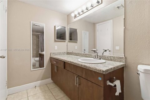 Condo in Sunrise, Florida, 1 bedroom  № 2033974 - photo 25