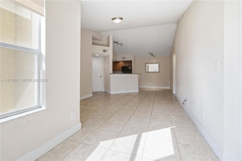 Condo in Sunrise, Florida, 1 bedroom  № 2033974 - photo 8