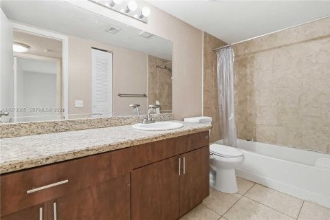 Condo in Sunrise, Florida, 1 bedroom  № 2033974 - photo 24