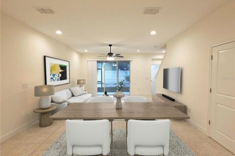 Townhouse in Tampa, Florida 3 bedrooms, 182.18 sq.m. № 2419064 - photo 17
