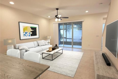 Townhouse in Tampa, Florida 3 bedrooms, 182.18 sq.m. № 2419064 - photo 19