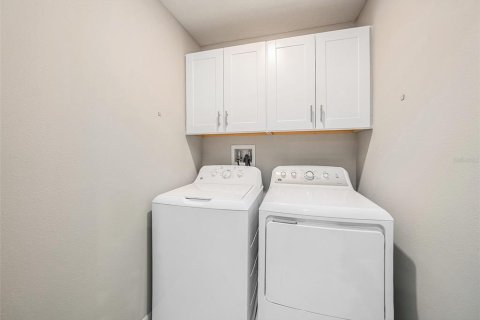 Townhouse in Lutz, Florida 2 bedrooms, 143.16 sq.m. № 1647660 - photo 24