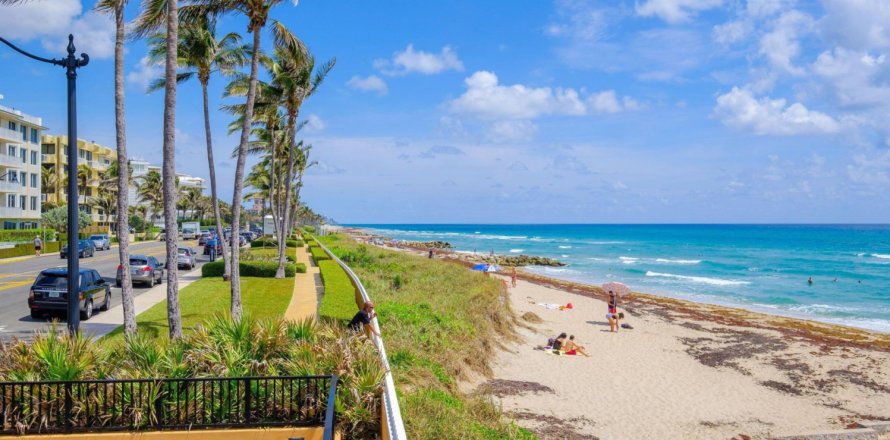 Condominio en Palm Beach, Florida, 2 dormitorios  № 963786