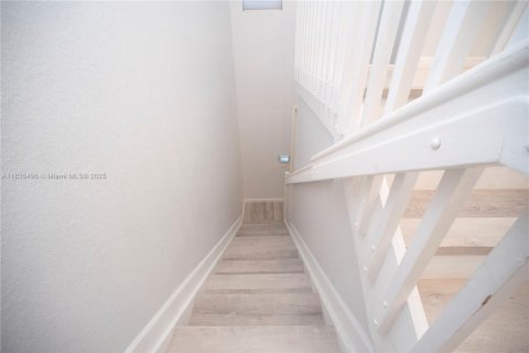 Townhouse in Cutler Bay, Florida 3 bedrooms, 135.54 sq.m. № 1818499 - photo 16