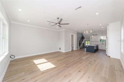 Townhouse in Ocala, Florida 3 bedrooms, 209.03 sq.m. № 1630016 - photo 12