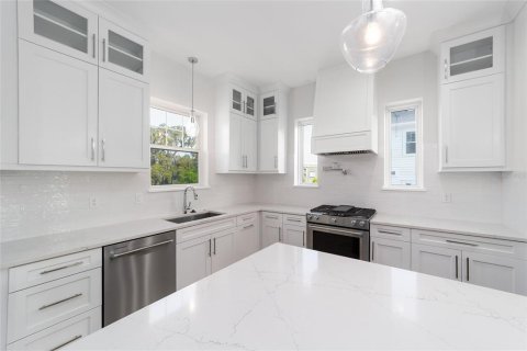Townhouse in Ocala, Florida 3 bedrooms, 209.03 sq.m. № 1630016 - photo 17