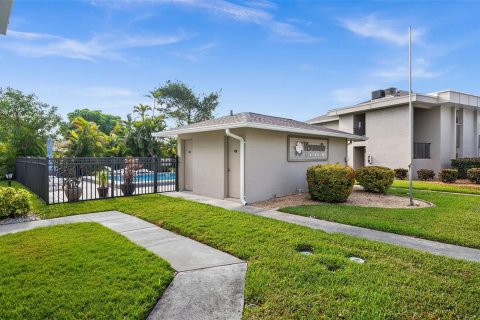 Condo in Cape Coral, Florida, 2 bedrooms  № 1618290 - photo 26