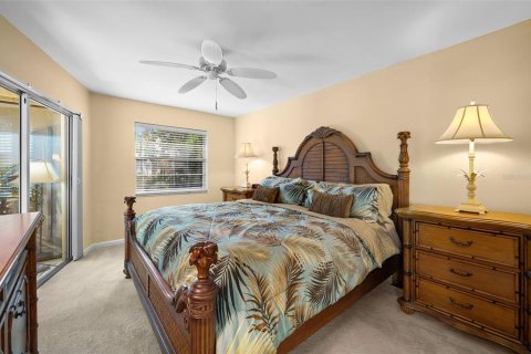 Condo in Cape Coral, Florida, 2 bedrooms  № 1618290 - photo 20