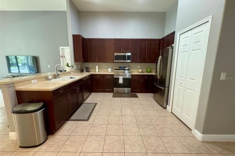 Casa en alquiler en Orlando, Florida, 3 dormitorios, 203.92 m2 № 1903401 - foto 7