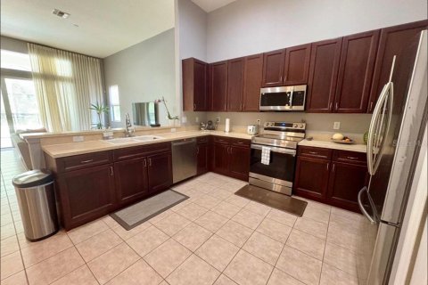 Casa en alquiler en Orlando, Florida, 3 dormitorios, 203.92 m2 № 1903401 - foto 10