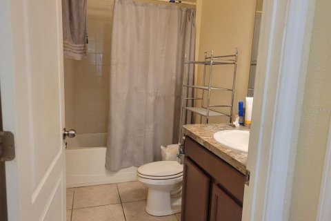 House in Apopka, Florida 3 bedrooms, 177.91 sq.m. № 2306700 - photo 11