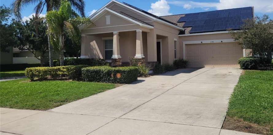 House in Apopka, Florida 3 bedrooms, 177.91 sq.m. № 2306700