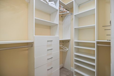 Снять в аренду виллу или дом в Сарасота, Флорида 3 спальни, 163.69м2, № 2096902 - фото 21