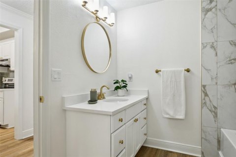 Condo in Tampa, Florida, 1 bedroom  № 1761419 - photo 18
