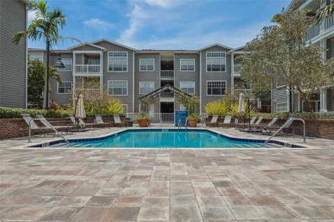 Condo in Tampa, Florida, 1 bedroom  № 1761419 - photo 3