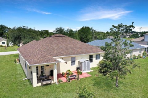 Casa en venta en Kissimmee, Florida, 3 dormitorios, 170.57 m2 № 1808528 - foto 29