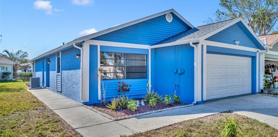 Casa en New Port Richey, Florida 2 dormitorios, 132.94 m2 № 1720273