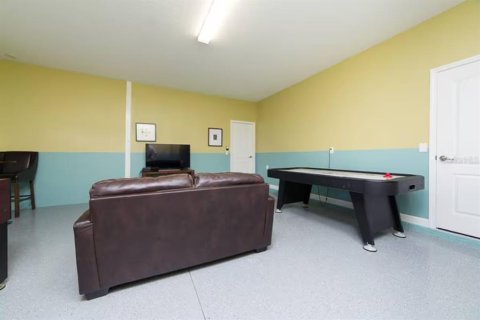 Купить виллу или дом в Дэвенпорт, Флорида 10 комнат, 363.15м2, № 2142948 - фото 13