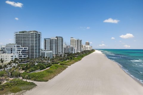Condominio en venta en Miami Beach, Florida, 2 dormitorios, 150.59 m2 № 1862129 - foto 25
