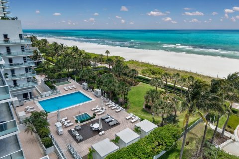 Condominio en venta en Miami Beach, Florida, 2 dormitorios, 150.59 m2 № 1862129 - foto 16