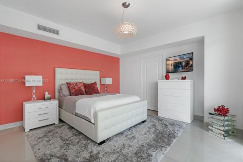 Condominio en venta en Miami Beach, Florida, 2 dormitorios, 150.59 m2 № 1862129 - foto 27