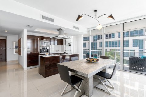 Condominio en venta en Miami Beach, Florida, 2 dormitorios, 150.59 m2 № 1862129 - foto 4