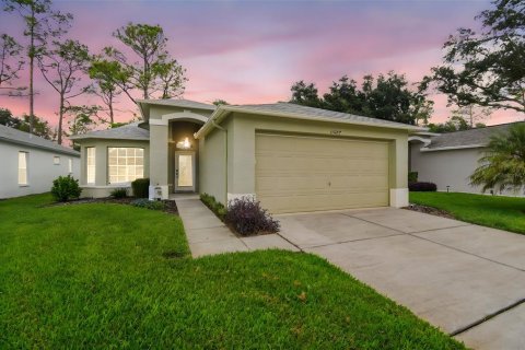 Casa en Hudson, Florida 3 dormitorios, 147.25 m2 № 2230509