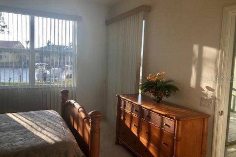 Condo in Punta Gorda, Florida, 3 bedrooms  № 1275839 - photo 16