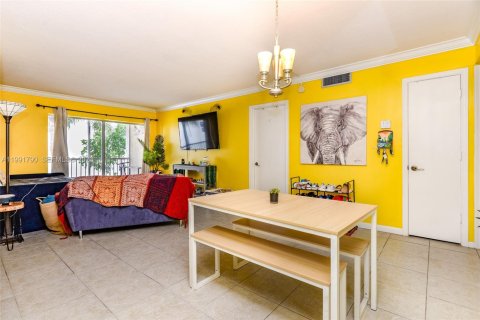 Copropriété à vendre à Deerfield Beach, Floride: 2 chambres, 92.9 m2 № 2062306 - photo 23