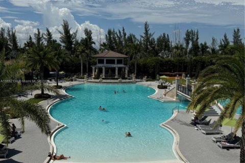 Condominio en venta en Doral, Florida, 2 dormitorios, 89.46 m2 № 1859136 - foto 30