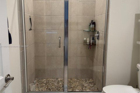 Condominio en venta en Doral, Florida, 2 dormitorios, 89.46 m2 № 1859136 - foto 19