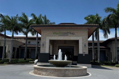 Condominio en venta en Doral, Florida, 2 dormitorios, 89.46 m2 № 1859136 - foto 28