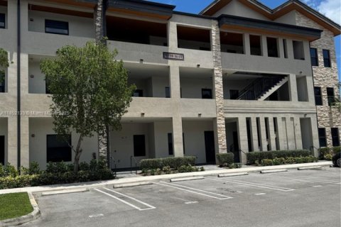 Condominio en venta en Doral, Florida, 2 dormitorios, 89.46 m2 № 1859136 - foto 24