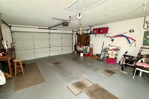 House in Summerfield, Florida 2 bedrooms, 103.86 sq.m. № 1844327 - photo 10