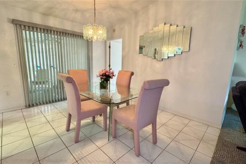 Casa en alquiler en Summerfield, Florida, 2 dormitorios, 103.86 m2 № 1844327 - foto 2