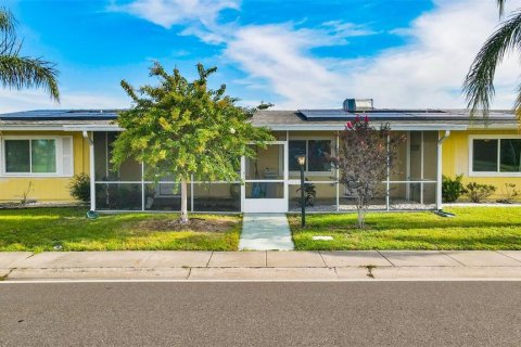 Casa en venta en Sun City Center, Florida, 2 dormitorios, 122.45 m2 № 1886349 - foto 30