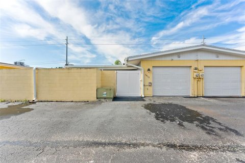 Casa en venta en Sun City Center, Florida, 2 dormitorios, 122.45 m2 № 1886349 - foto 29