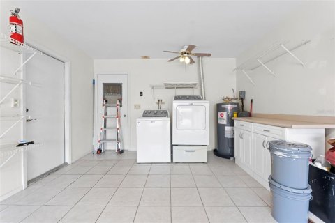 Casa en venta en Sun City Center, Florida, 2 dormitorios, 122.45 m2 № 1886349 - foto 24