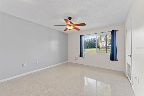 Casa en venta en Sun City Center, Florida, 2 dormitorios, 122.45 m2 № 1886349 - foto 20