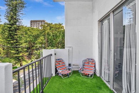 Condominio en venta en Aventura, Florida, 2 dormitorios, 120.77 m2 № 2353743 - foto 15