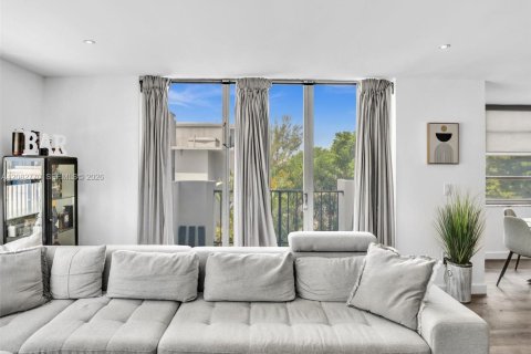 Condominio en venta en Aventura, Florida, 2 dormitorios, 120.77 m2 № 2353743 - foto 7