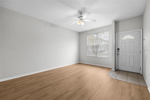 Condominio en venta en Gainesville, Florida, 2 dormitorios, 109.25 m2 № 1716879 - foto 3