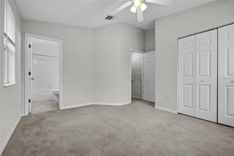 Condominio en venta en Gainesville, Florida, 2 dormitorios, 109.25 m2 № 1716879 - foto 7