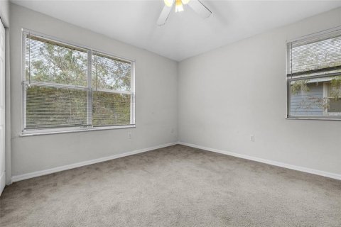 Condominio en venta en Gainesville, Florida, 2 dormitorios, 109.25 m2 № 1716879 - foto 6